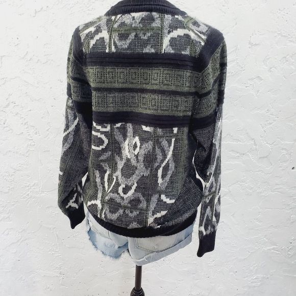 Italian Acrylic Wool Vintage knit sweater made in Italy Medium - Picture 9 of 16